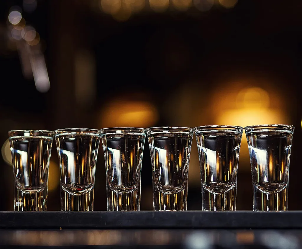 SCHLOSSEREI BAYERWALD Schnapsgläser Set 6 Stück Je 28 Ml - Shotgläser Wodka Schnaps Tequila Grappa - Transparent 7 Cm Höhe 4 SCHLOSSEREI BAYERWALD Schnapsgläser Set 6 Stück Je 28 Ml - Shotgläser Wodka Schnaps Tequila Grappa - Transparent 7 Cm Höhe – Bild 2