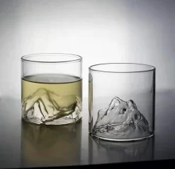 4 Stk/Set 200ml Mountain Whiskygläser Whiskey Glasses Set,für Scotch Und Whisky Liebhaber,Geschenk Für Männer, Vatertagsgeschenk -Pokalserie 3b2f2fc1cfe795fcb5a1b06235f9410f