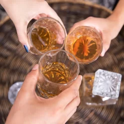 Relaxdays Whisky Gläser 4er Set -Pokalserie ccea4a2cb2eedcf2675fe0504f509a06