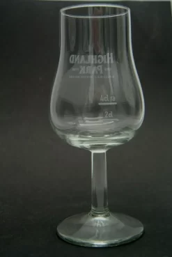 Highland Park Nosing Glas / Tastingglas Single Malt - 1 Glas -Pokalserie ce953ff6e3f19ad22e483f9d6aa04b03