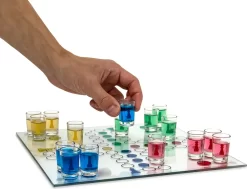 Relaxdays 10010181 Drinking Ludo Spiel, Partyspiel Für Erwachsene, Brett, 2 Würfel & 16 Shotgläser, Lustiges Trinkspiel -Pokalserie fa4ecd709843c4027280498c6ff665e9